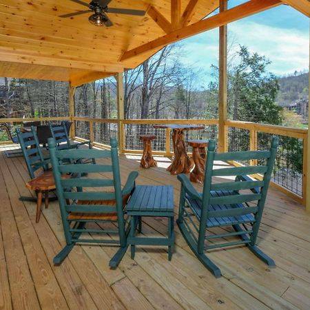 Holly Ridge Hideaway Villa Gatlinburg Exterior photo